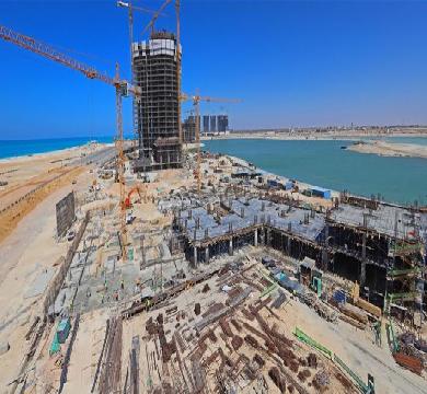 مصر تتسلم 3.5 مليار دولار اليوم لتطوير منطقة بالساحل الشمالي الغربي